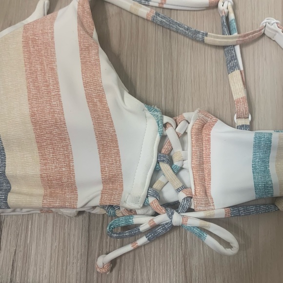 Roxy Bikini Size XS - Picture 2 of 5